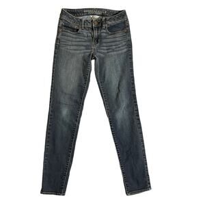 American Eagle Womens Mid Rise Super Skinny 4 Long Jeans Whiskered Front